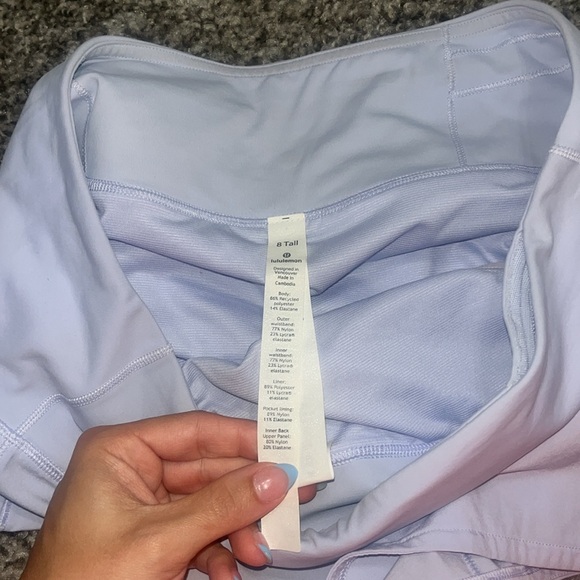 Lululemon shorts - Picture 4 of 4